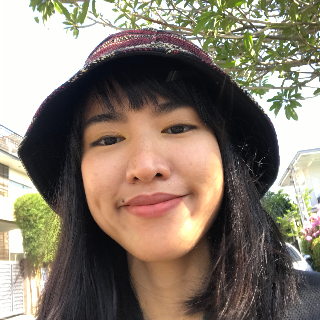 Voice artist - Pauline J.